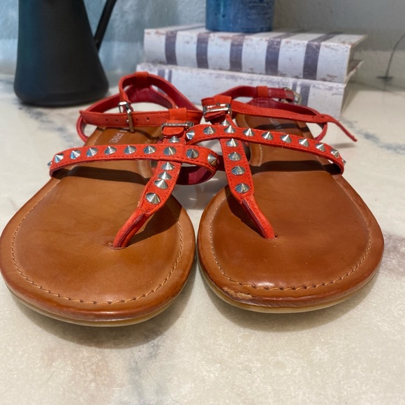 Gianni Bini red studded strapped sandals - Picture 2 of 3